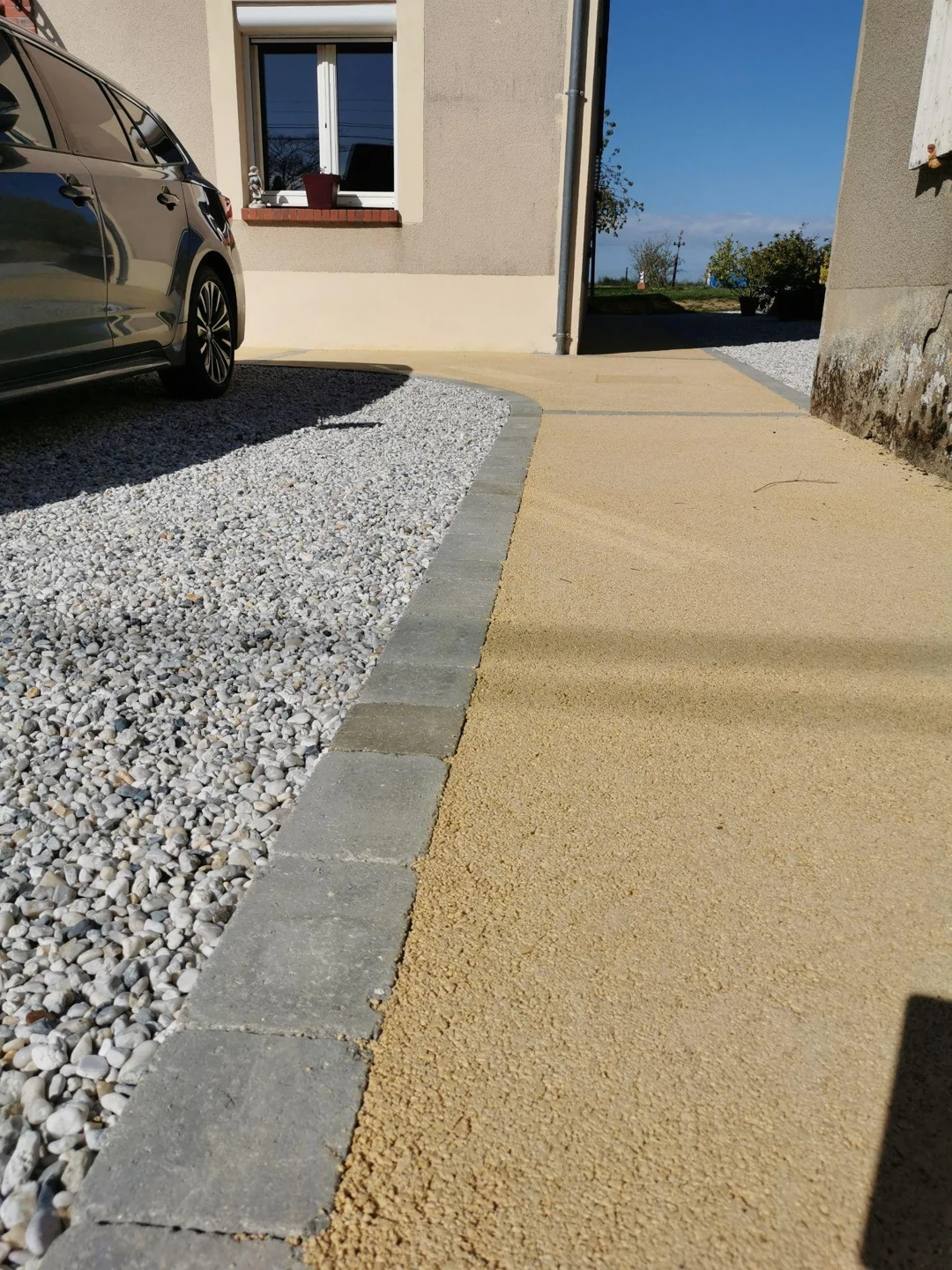 Résine (non carrossable)